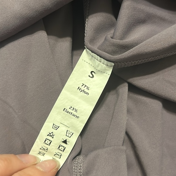 Halara tennis dress size small plum - Picture 2 of 2